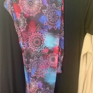 Leggings various sizes!